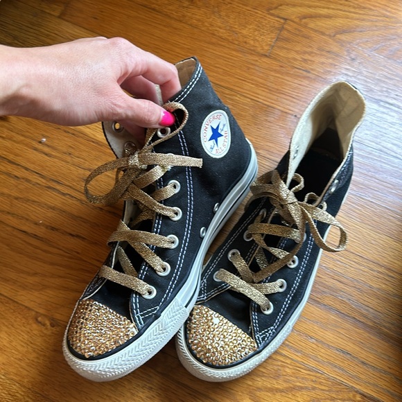 Gold Rhinestone Converse High Tops ⭐️⭐️ - Picture 5 of 8